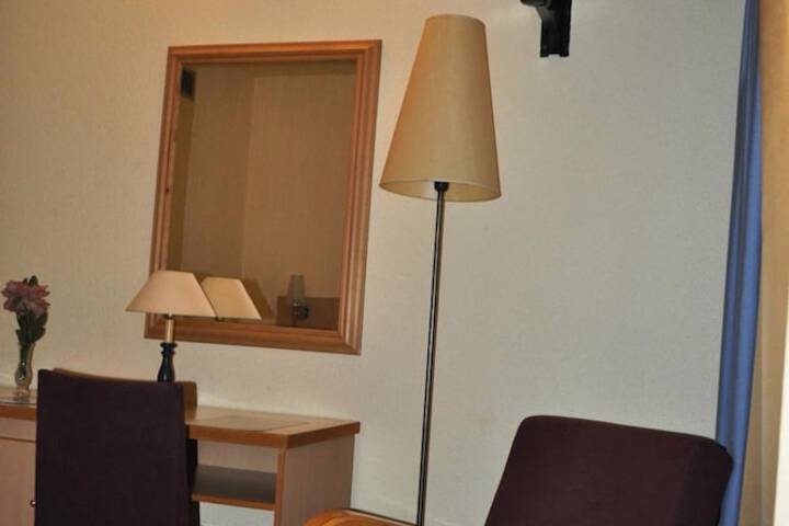 Room 19 of 69