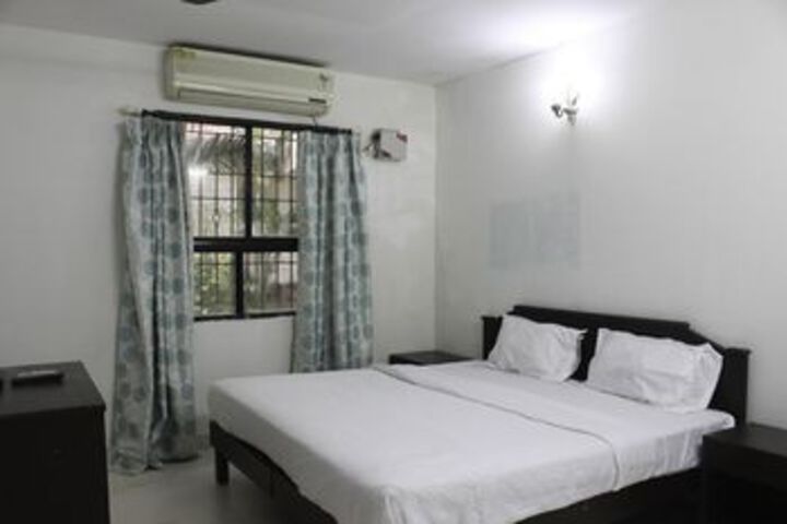 OYO 9729 Home 1 BHK Calangute Beach Goa