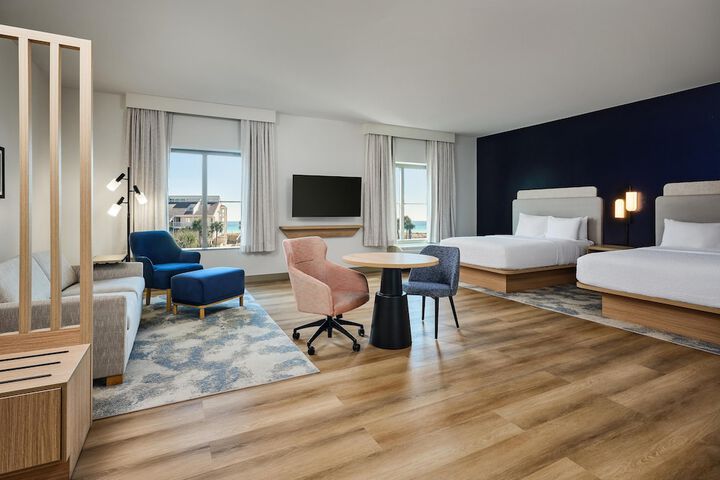 Room 18 of 48