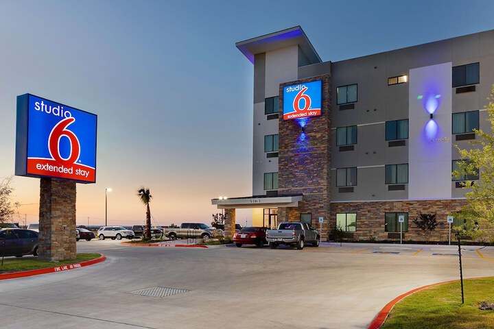 Hotel 36 of 49