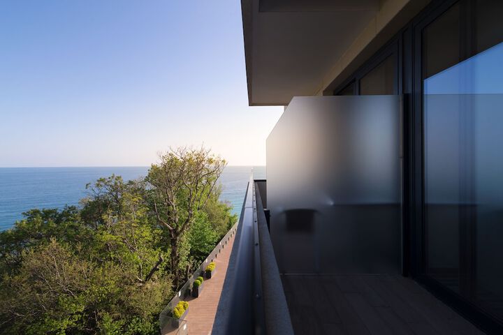 Terrace/Patio 48 of 75