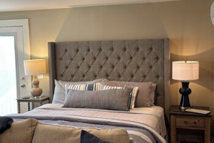 Room 16 of 297