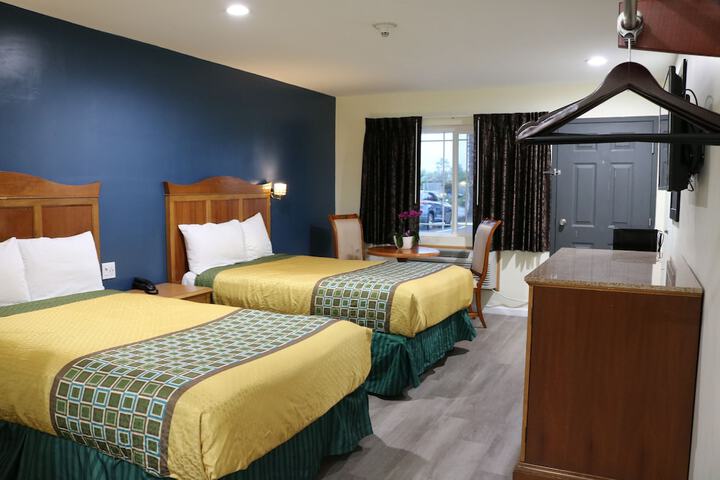 Double Premium King Bed (2 of 9)