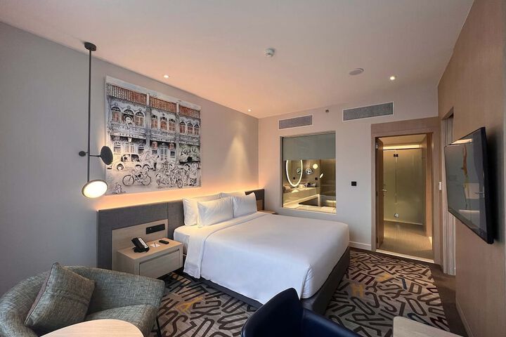 Room 7 of 53