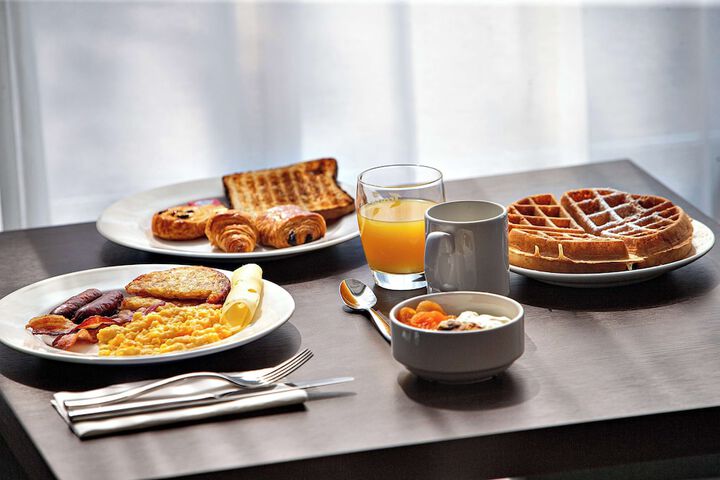 Breakfast/Coffee Service 36 of 64
