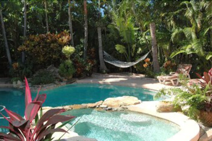 Pool 26 of 45