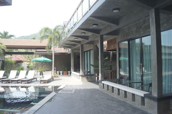 Room 15 of 135