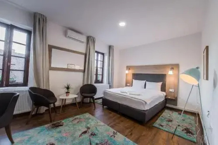 Room 3 of 14