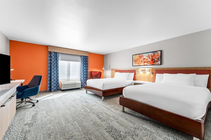 Room 30 of 54