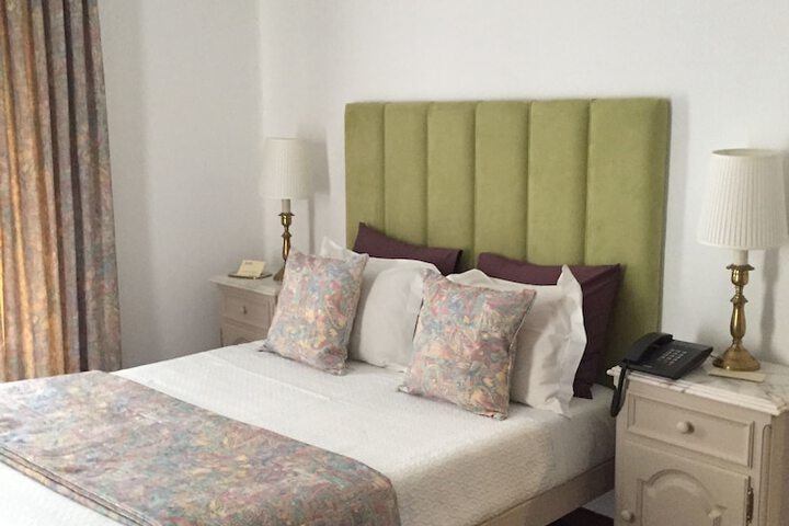 Room 6 of 57