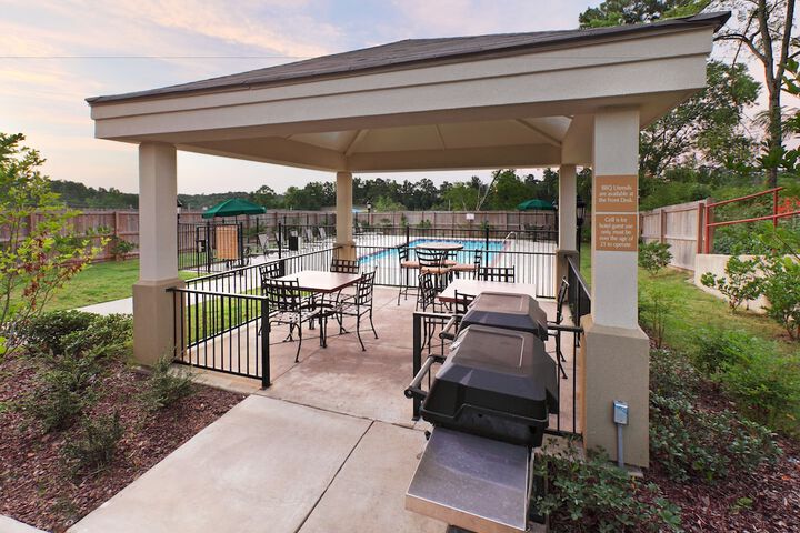 BBQ/picnic area