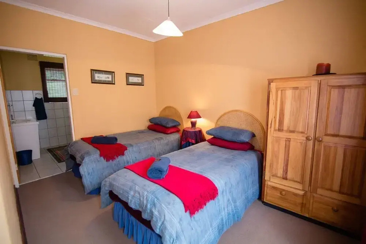 Room 2 of 19