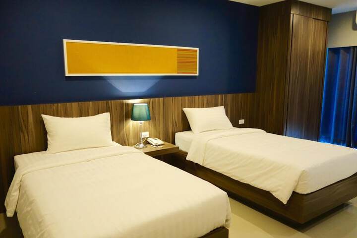Room 21 of 46