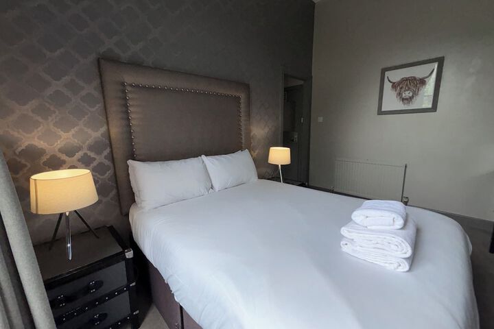 Room 26 of 106