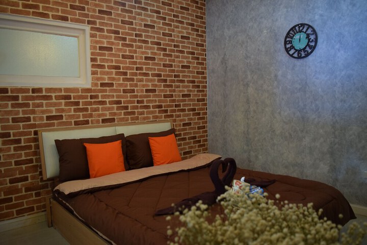 Room 14 of 31