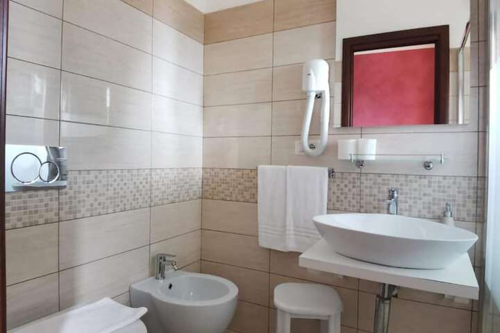 Room 20 of 50