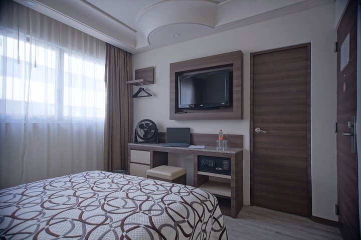 Room 16 of 47