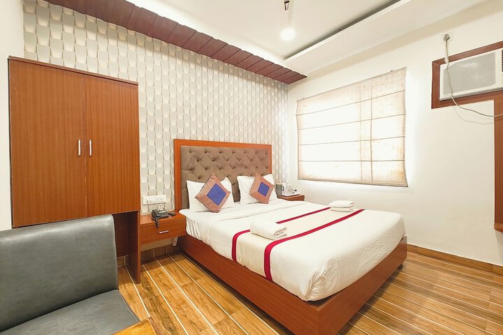 Hotel SV Grand Varanasi