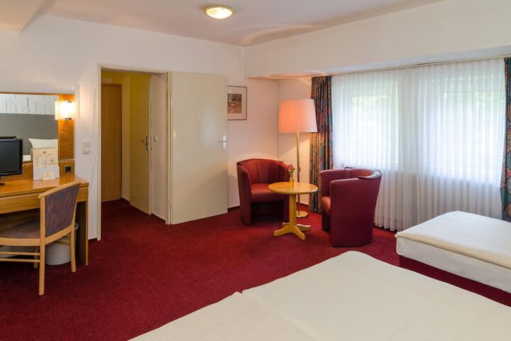 Room 16 of 49