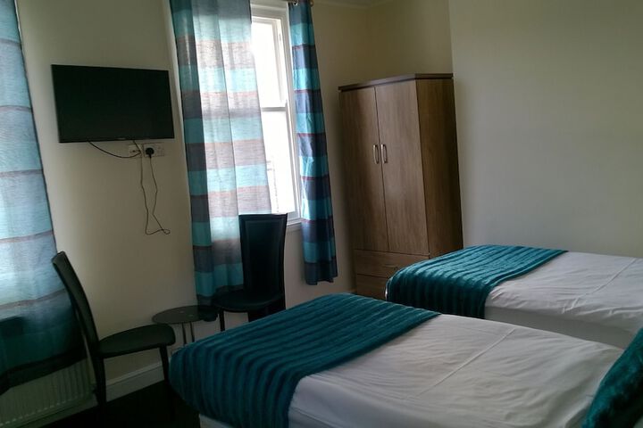Room 9 of 54