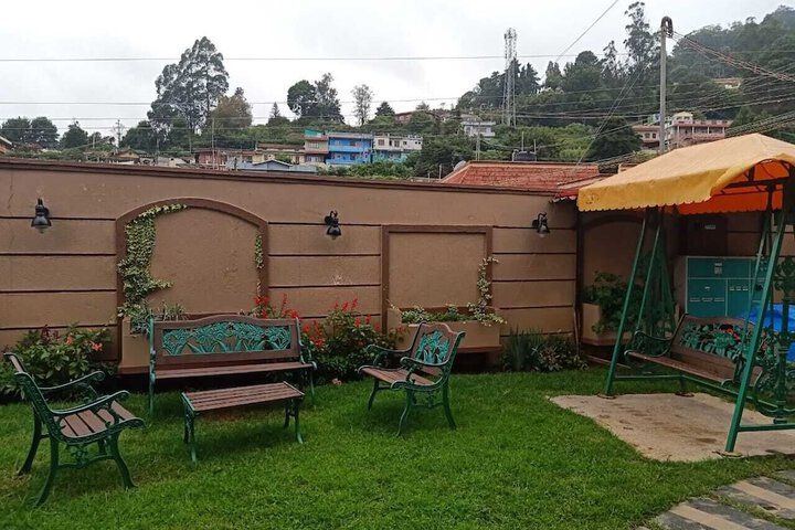 Hotel Exterior 58 of 70
