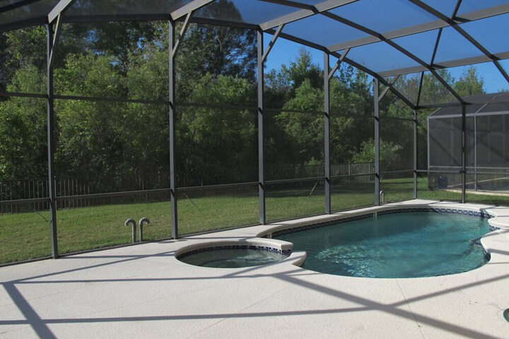 Pool 38 of 45