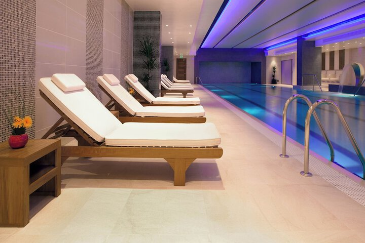 Pool 33 of 66