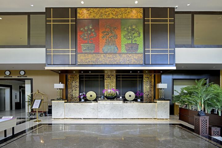 Hotel Interior 2 of 34