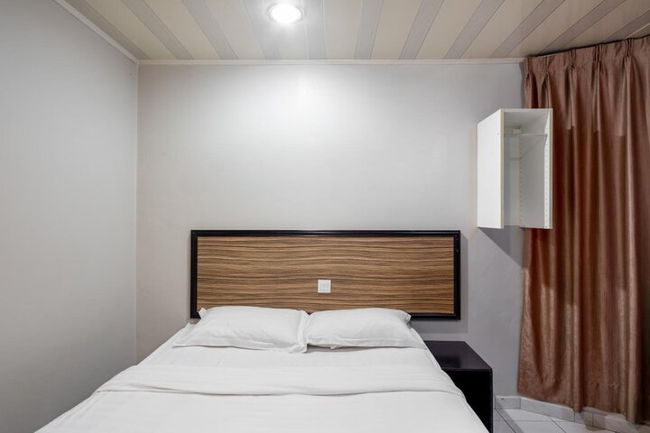 Room 30 of 71