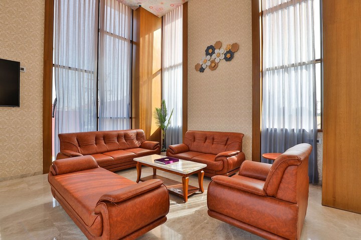 Hotel Interior 12 of 45