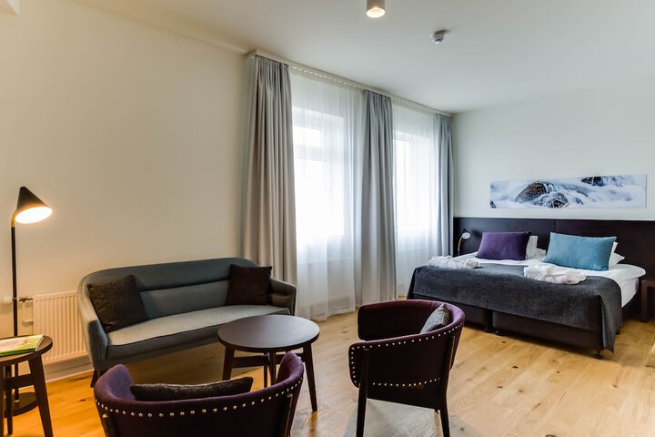 Room 12 of 55