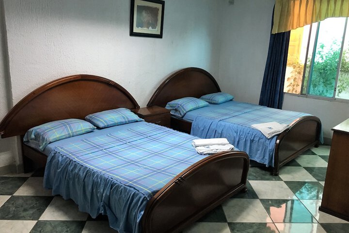 Room 4 of 30