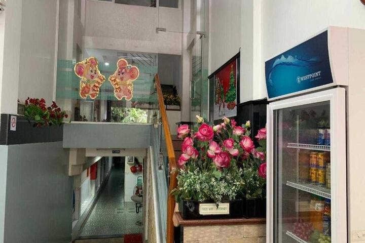 Collection O Dinh Dinh Hotel - Near Tan Son Nhat Airport