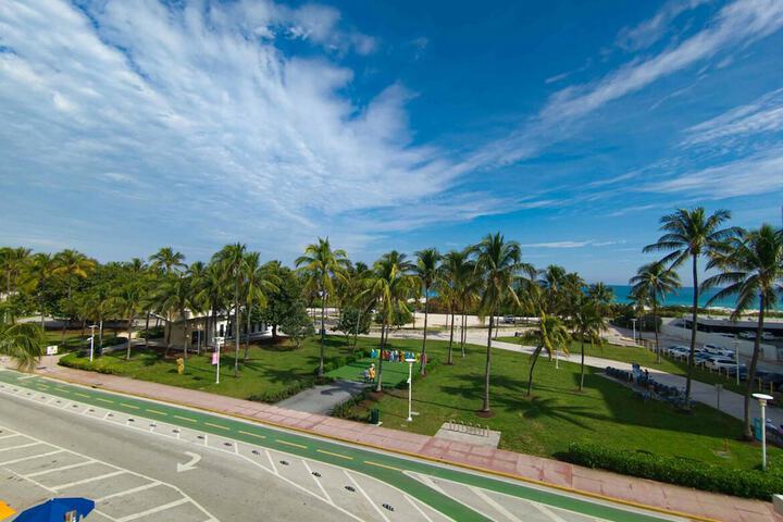 Beach/ocean view