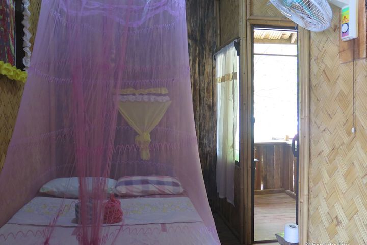 Room 9 of 51