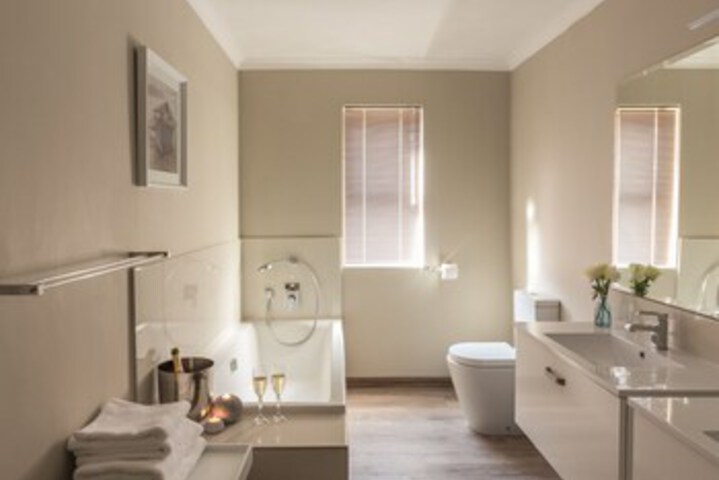 Room 3 of 26