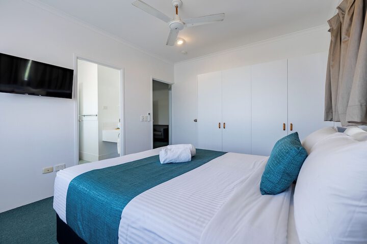 Room 34 of 113