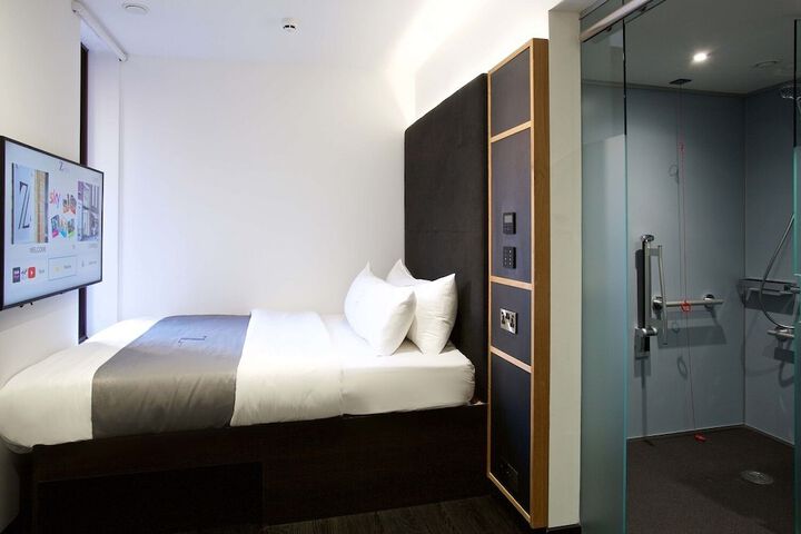 Room 19 of 50