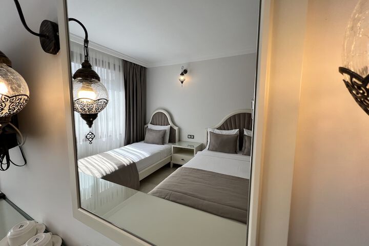 Room 57 of 107