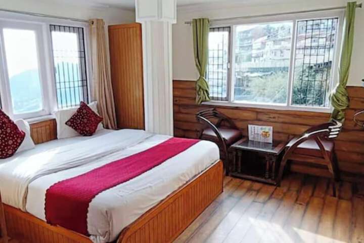 Room 5 of 17
