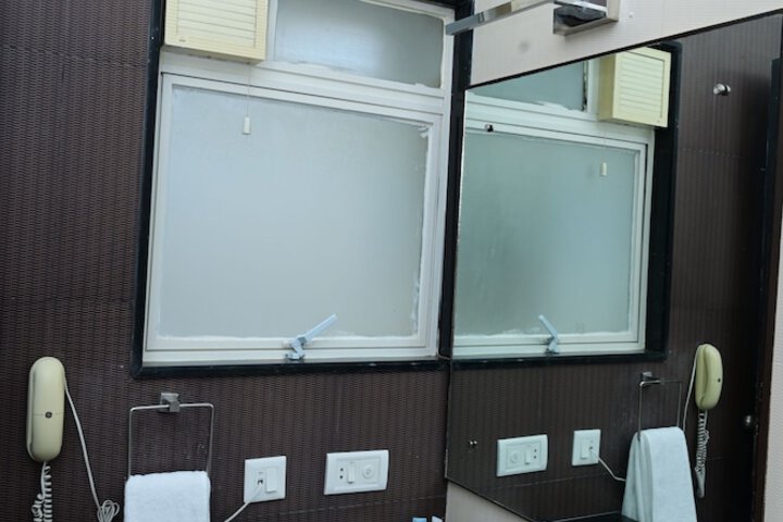 Room 20 of 31