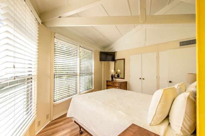 Room 14 of 52