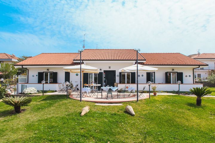 Photo of Hotel Villa Maredona