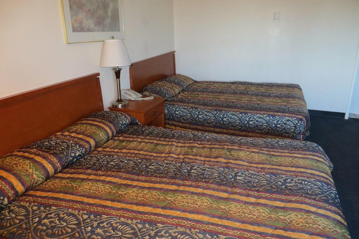 Room 5 of 15