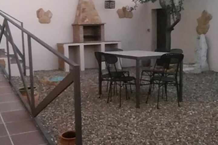 Hotel Exterior 46 of 47