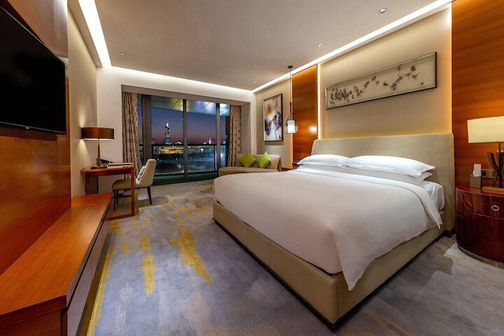 Room 6 of 57
