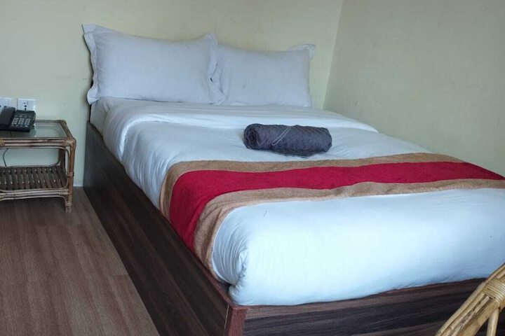 Room 7 of 13
