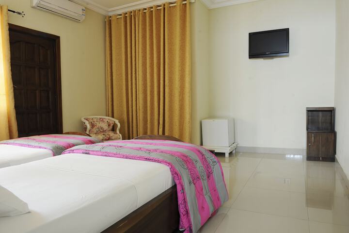 Room 25 of 67