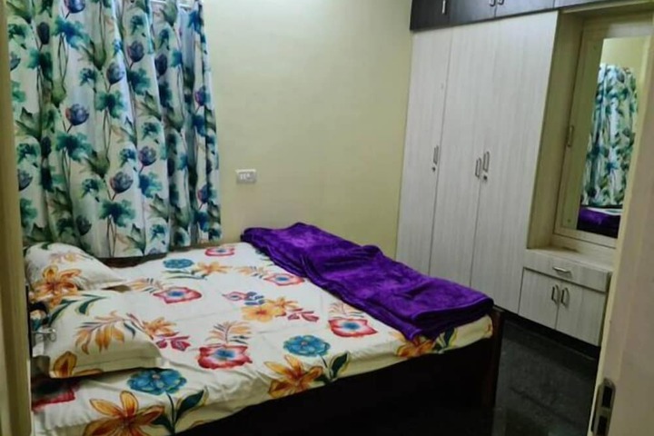 Room 2 of 24