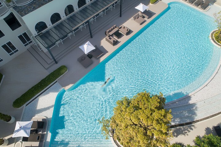 Pool 23 of 43